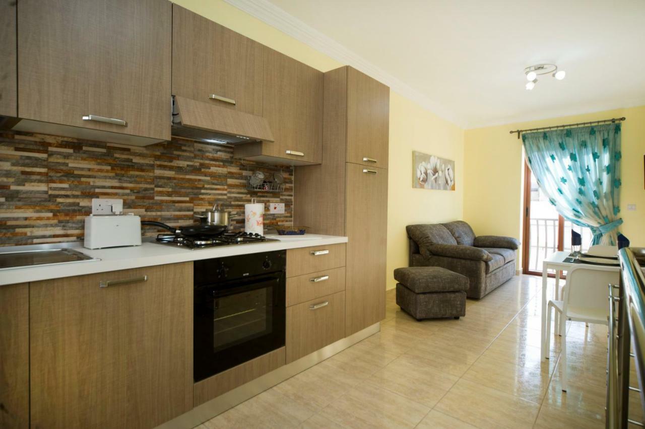Duplex 1 Bedroom With 2 Bathrooms- Sleep 4 Apartment